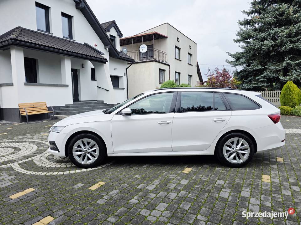 KODA Octavia 15 TSI Ambition ACT Kombi 150 Full ASR (kontrola trakcji) Będzin