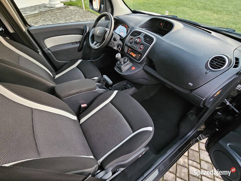 Benzyna 6biegów Klima Tempomat Halogeny