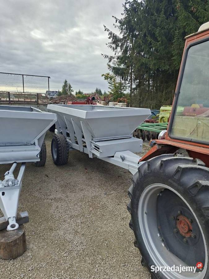 Rozsiewacz wapna rcw3 okazja sprawny transport Parczew