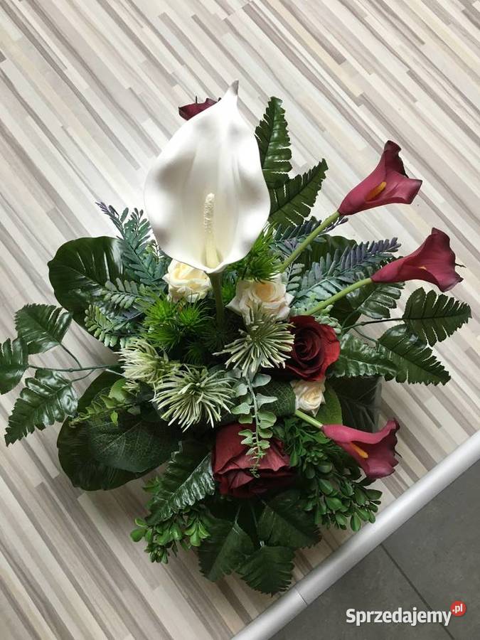 Kompozycja kwiaty sztuczne cmentarz stroik grób wielkopolskie Kalisz