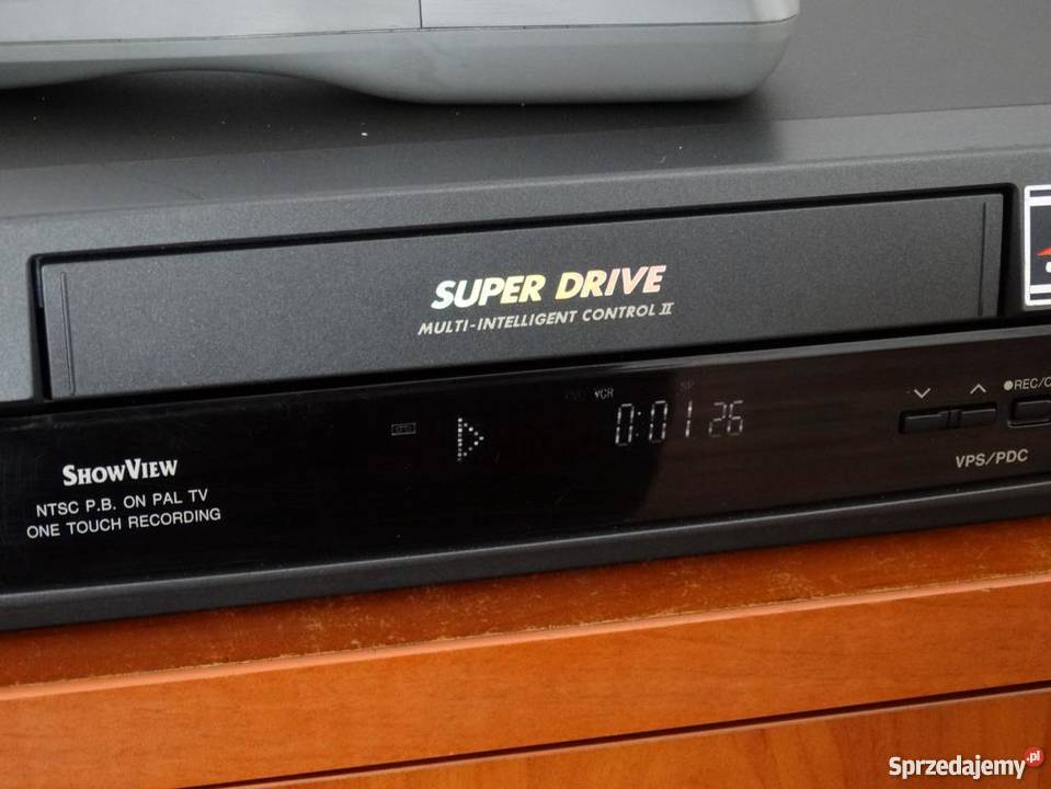 Magnetowid stereo Panasonic NVFJ610 pilot Jasło