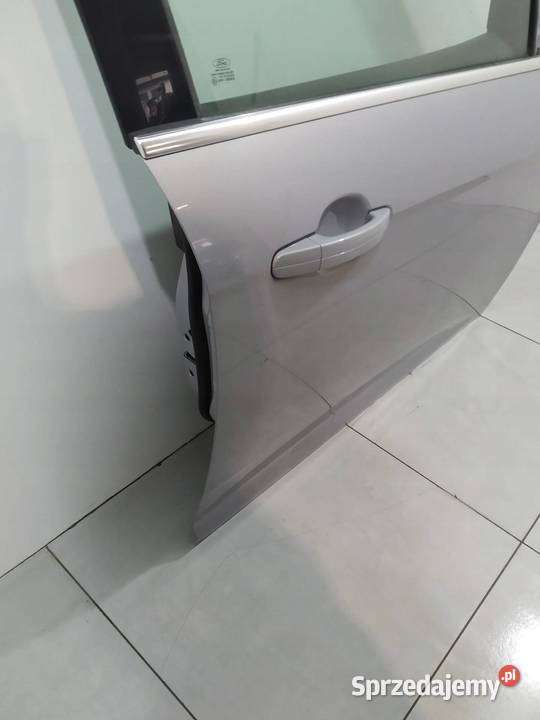 DRZWI PRAWE PRZÓD LB Ford Focus Mk3 20102019