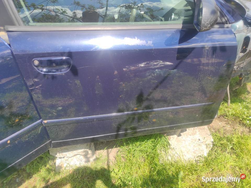 Audi A4 B6 Drzwi Maska Klapa Zderzak Błotnik osobowe Krosno