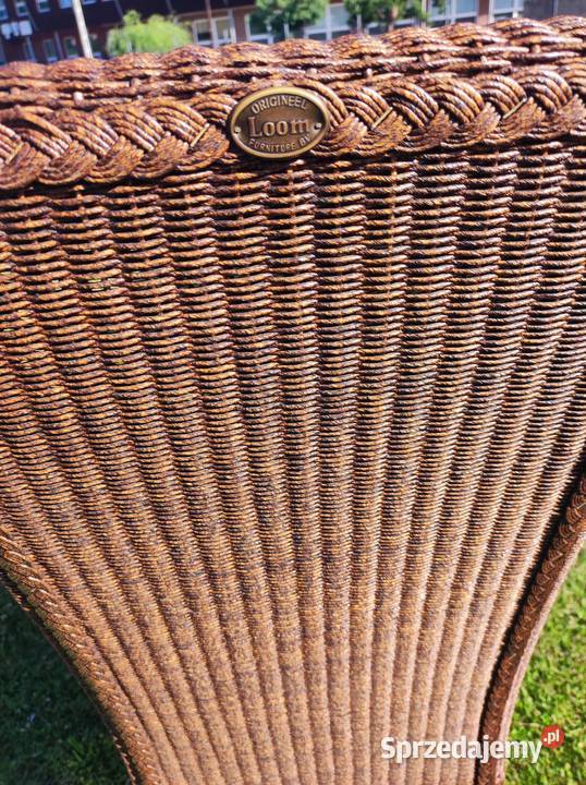Krzesła rattanowe 8 sztuk firmy Loom Łagiewniki