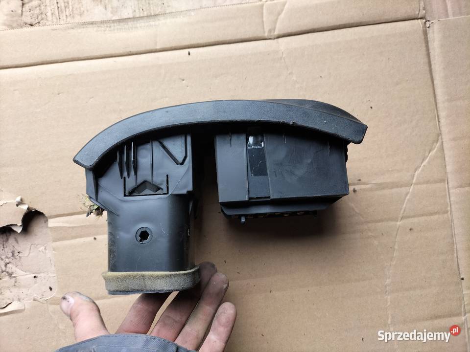 ASTRA G WŁĄCZNIK PRZEŁĄCZNIK ŚWIATEŁ KRATKA