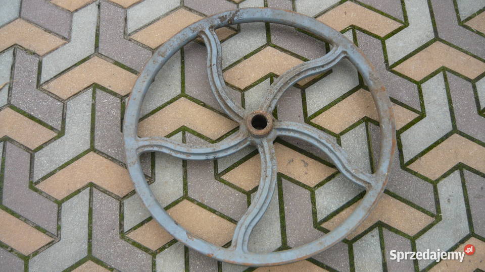 Koło pasowe 700 x 40 mm żeliwne na pasek klinowy Pozostałe Sokółka