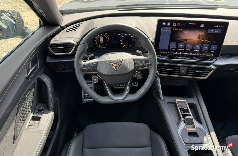 Cupra Formentor VZ 20TSI 333 4X4 DSG 2024 szary sprzedam