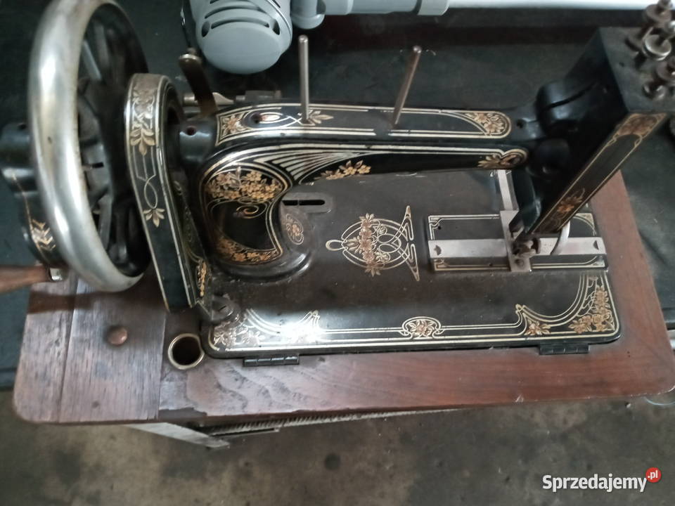 Stara maszyna do szycia DIETRICH VESTA Toruń