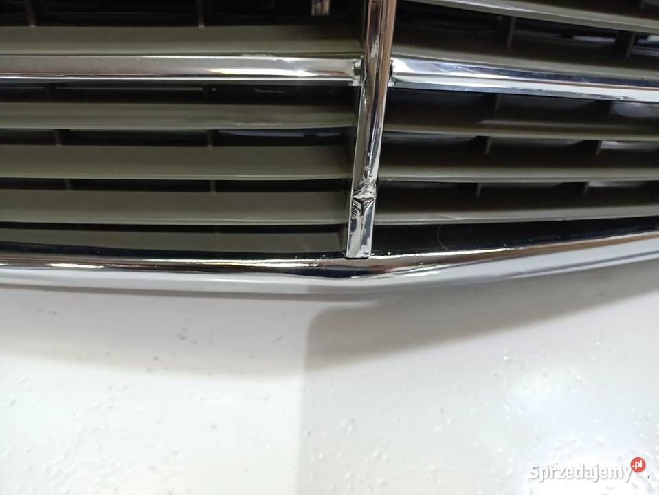 MERCEDES W123 011975121985 ATRAPA GRILL CHROM świętokrzyskie Skarżysko-Kamienna