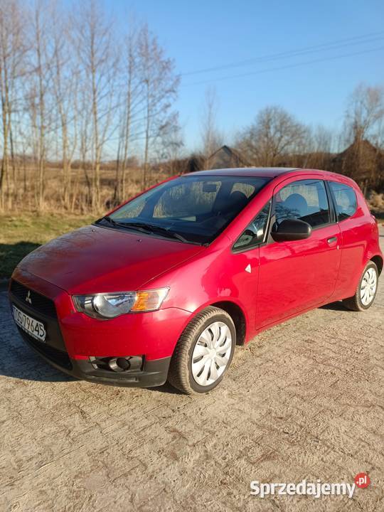 Mitsubishi Colt 13 benzyna 2009