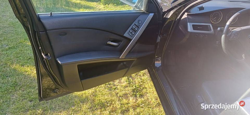 Piękne bmw e60 carbon shwartz