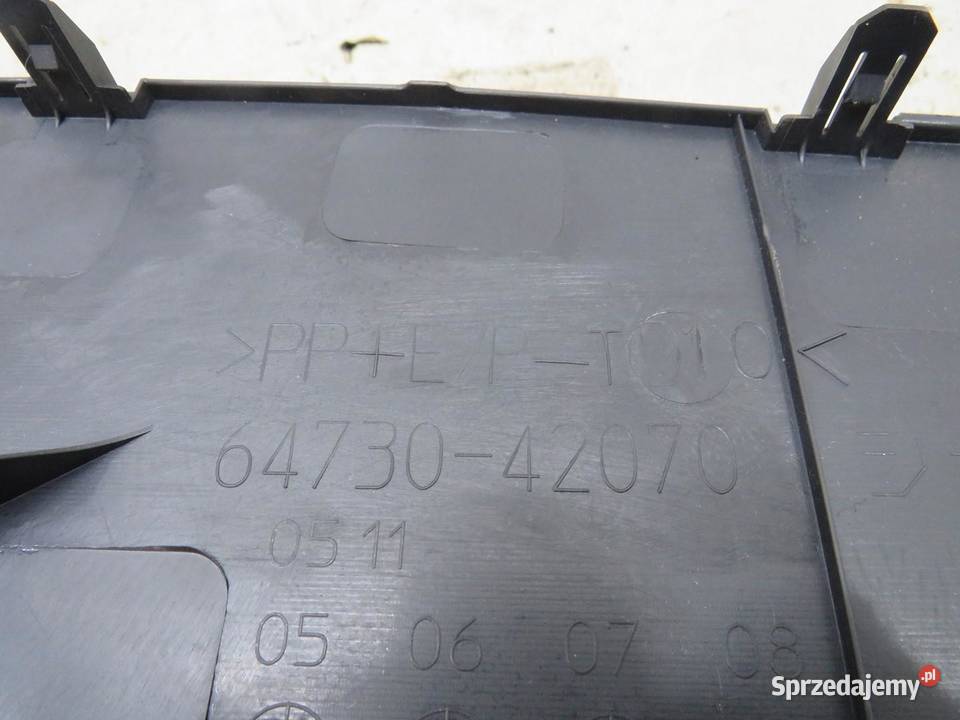 BOCZEK BAGAŻNIKA PRAWY RAV 4 III LIFT 6473042070 osobowe