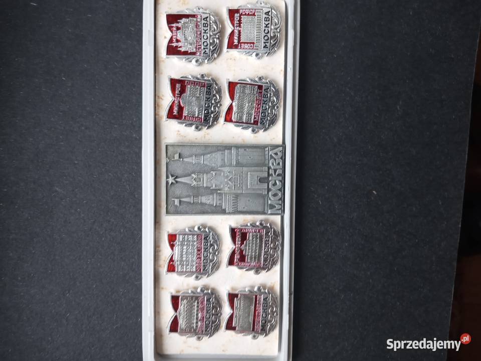 Przypinki MOSKWA z okresu CCCP Szczecinek sprzedam