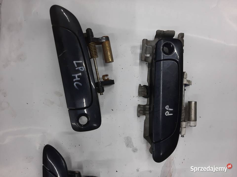 Honda Civic VII klamka lewa prawa przód tył Ksawerów