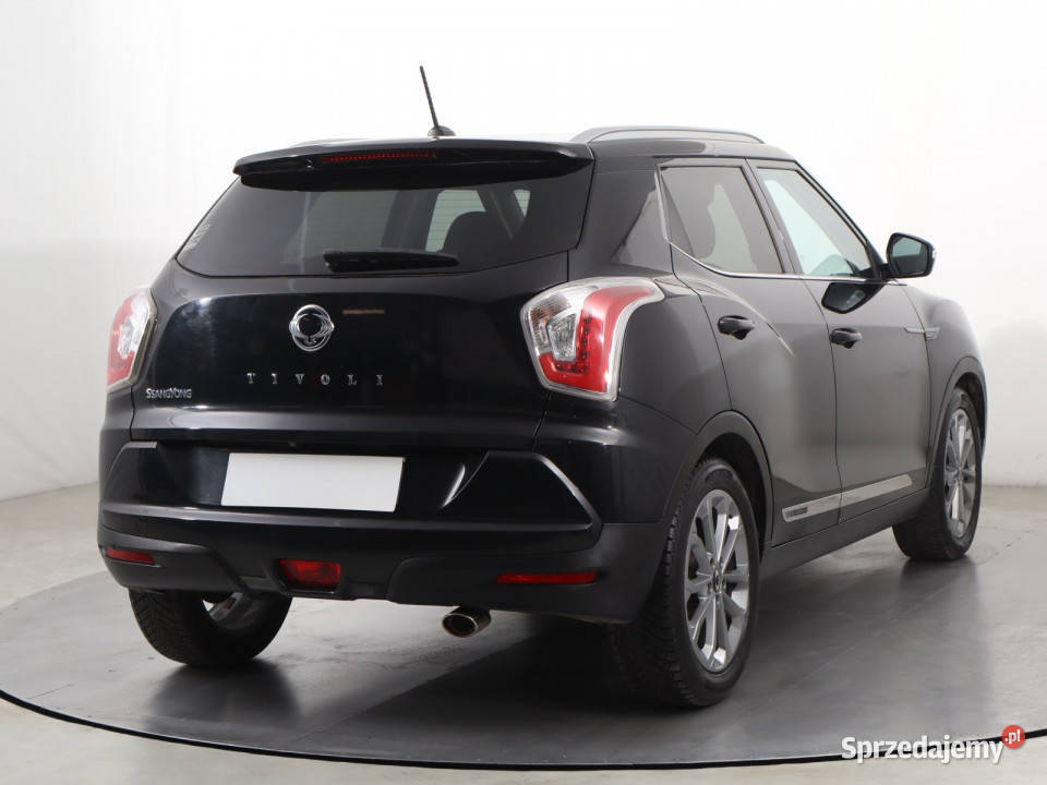 SsangYong Tivoli 16 eXDi czarny Katowice sprzedam
