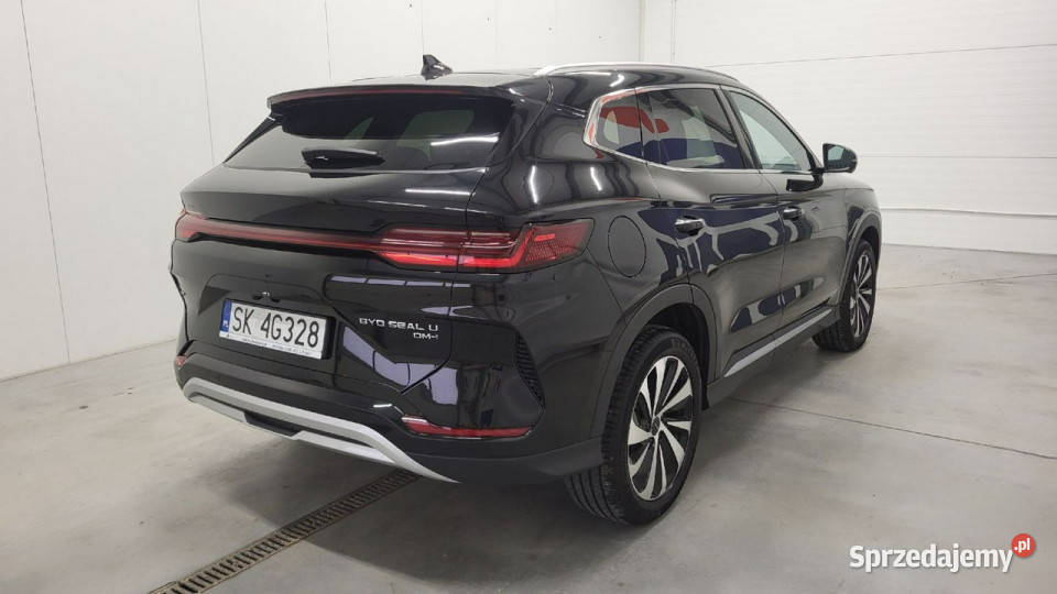 BYD Seal U DMi 15T Design AWD system Start-Stop sprzedam