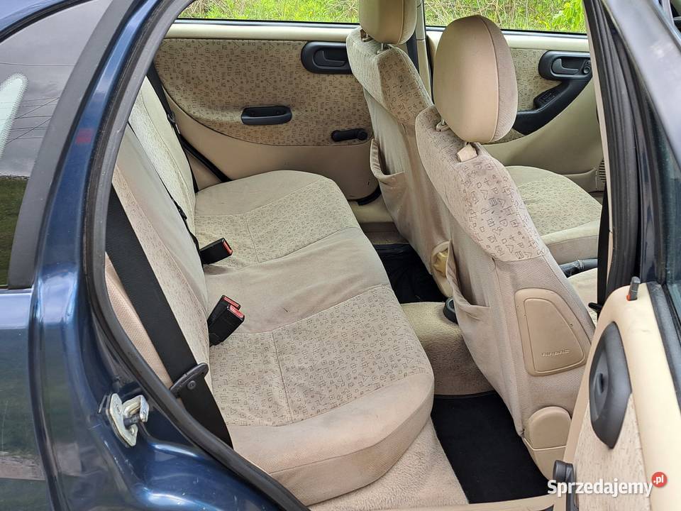 Sprzedam ładnego Opla Corsa C 12 benzyna 2003r