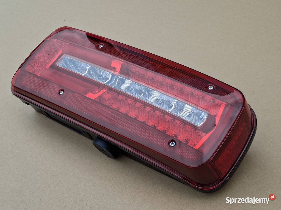 MAN TGX TGS TG3 TGM PRAWY TYŁ PRAWA TYLNA LED Bieleń