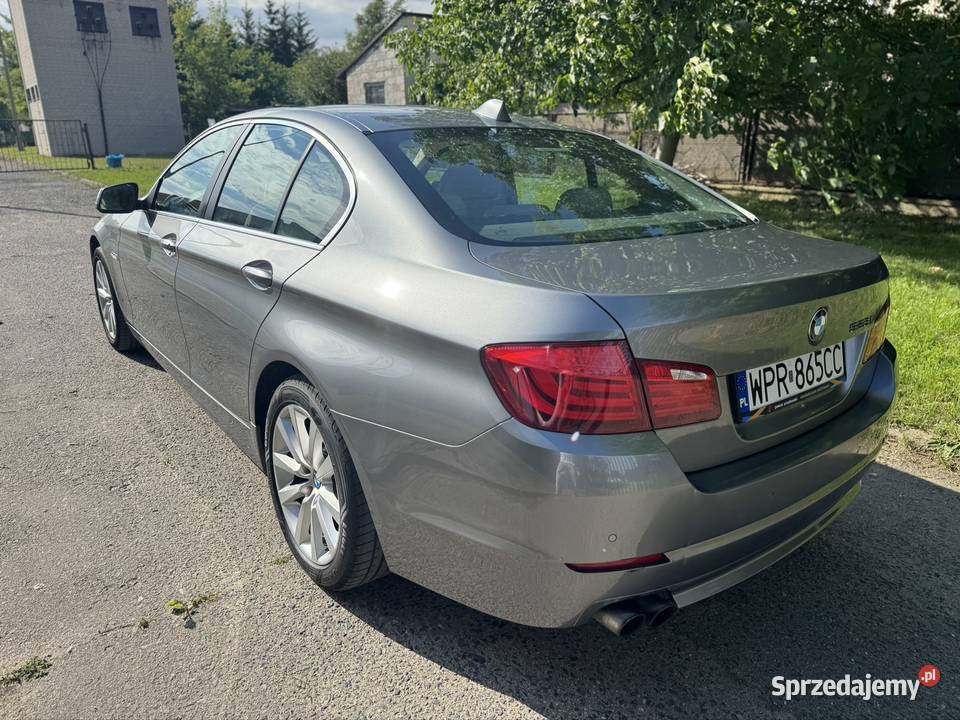 BMW 528i F10 2012r 245 Bezwypadkowe Pierwszy światła przeciwmgielne Pruszków