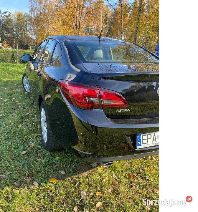 Opel Astra 14 Turbo Salon Polska 2018r Pabianice sprzedam