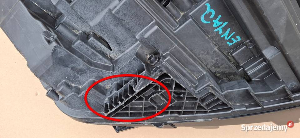 SKODA ENYAQ REFLEKTOR LEWY FULL LED LAMPA LEWA Bieleń