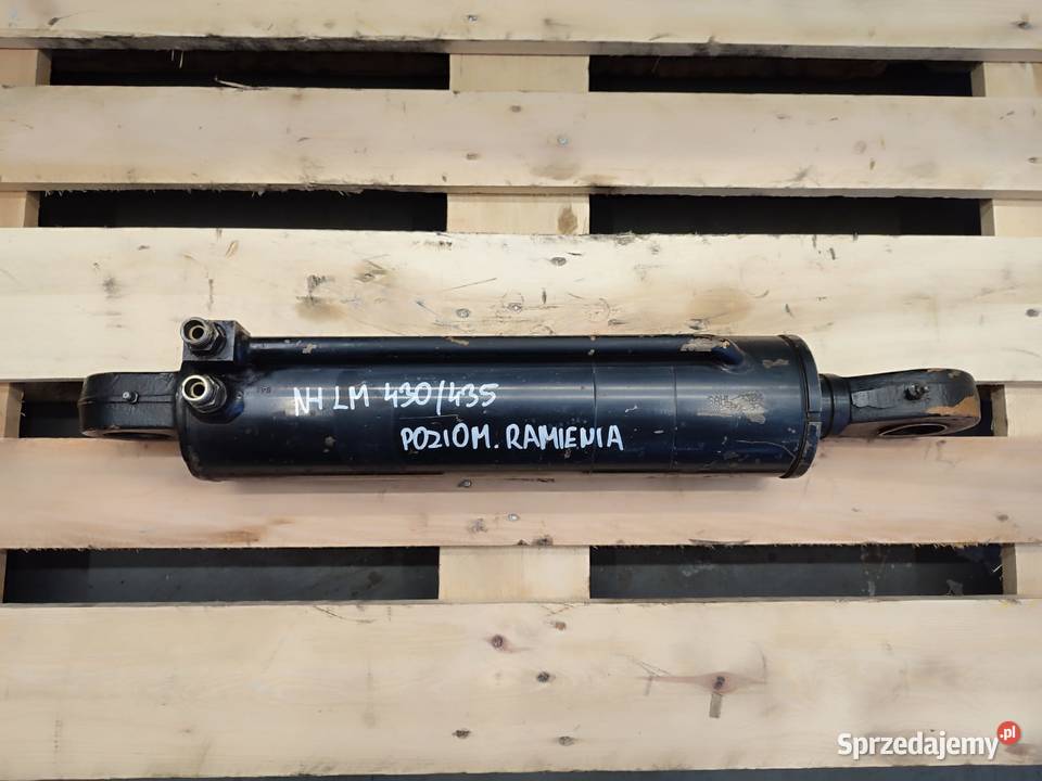 Siłownik hydrauliczny 85825871 poziomowania Pozostałe Wilkowo