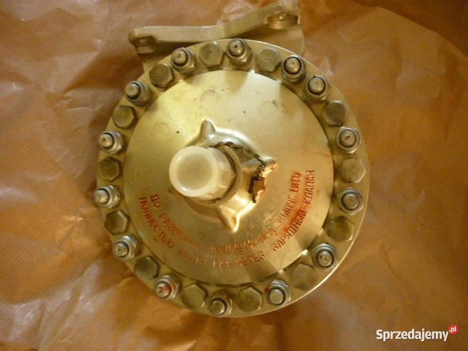 Aumulator hydrauliczny k Dębica