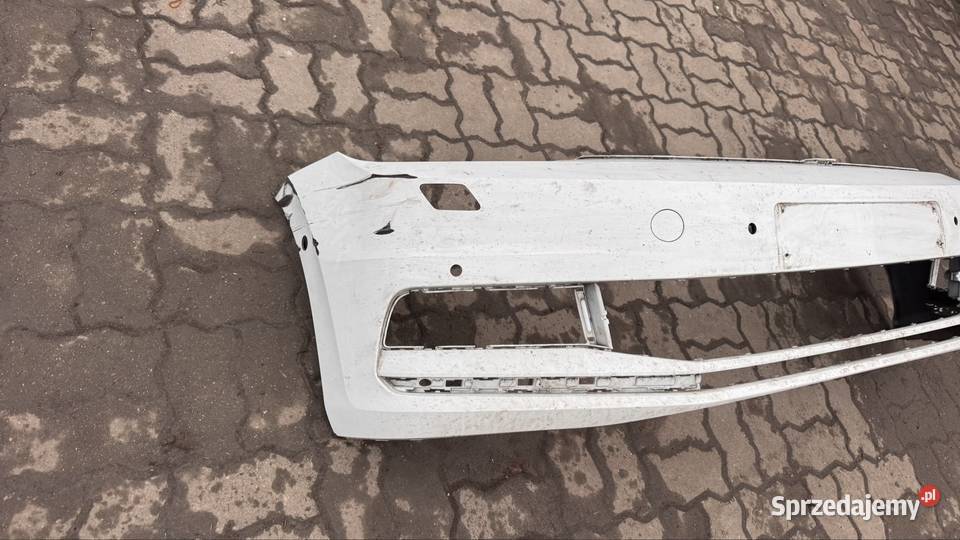 Volkswagen Touran 2 zderzak przód OE