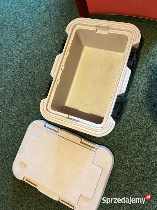 Termos na posiłki typ UPC Cambro biały Wrocław