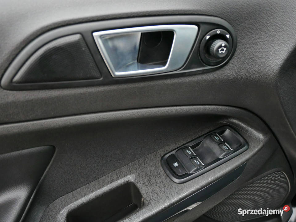 Ford EcoSport 10 Eboost 125 Eu6 Titanium Nowy lakier metallic śląskie Goczałkowice-Zdrój sprzedam