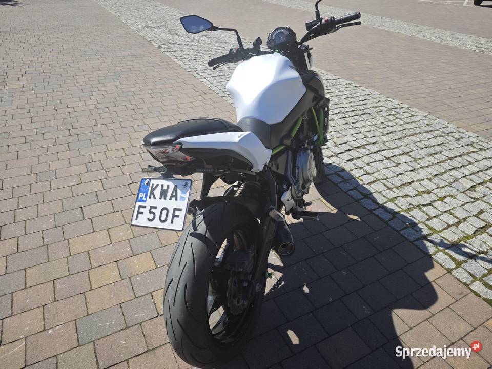 Kawasaki Z 650 biała perła elektryczny starter