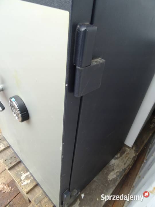 SEJF Z ZAMKIEM ELEKTRYCZNYM CHUBBSAFES BEZ KODU sprzedam