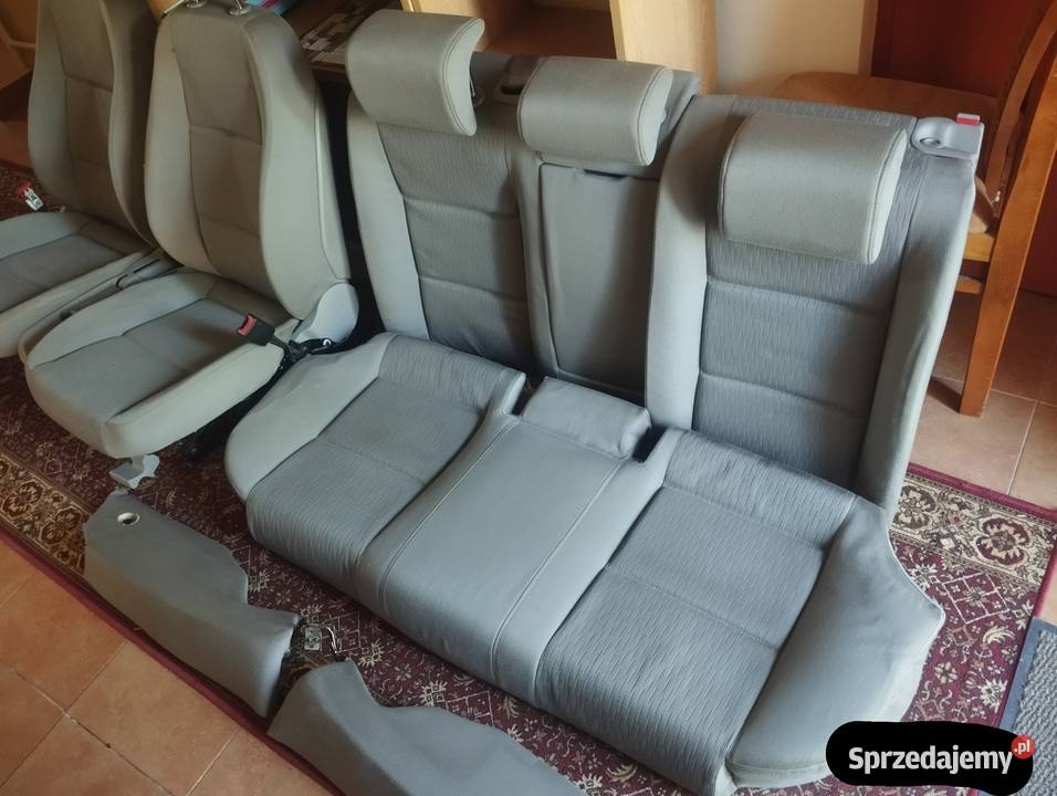 Fotele Audi A4 B7 komplet przódtył szare zadbane osobowe Krosno