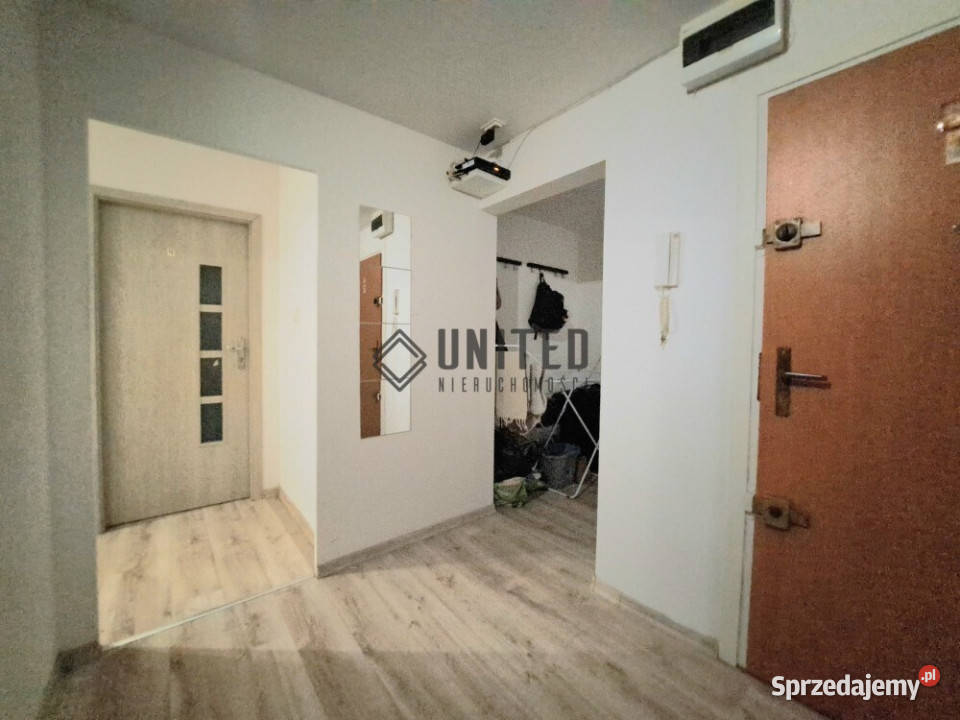 Orzechowej InwestycjaBalkon wielka płyta Wrocław sprzedam