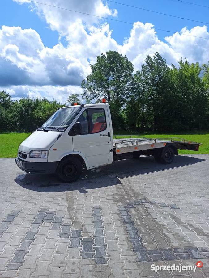 Ford transit auto laweta Lubycza Królewska
