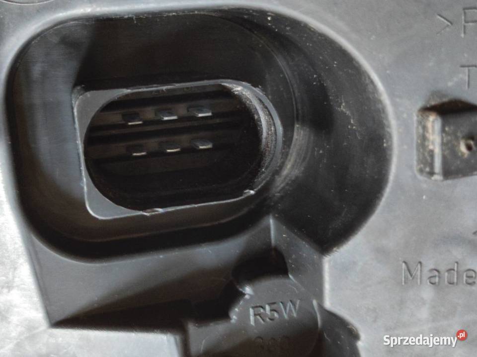 wkład lewy tył do lampy tylnej audi A4 B6 Kielce