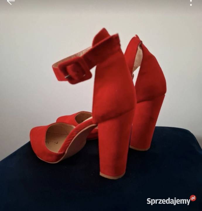 Czerwone buty Kłodzko