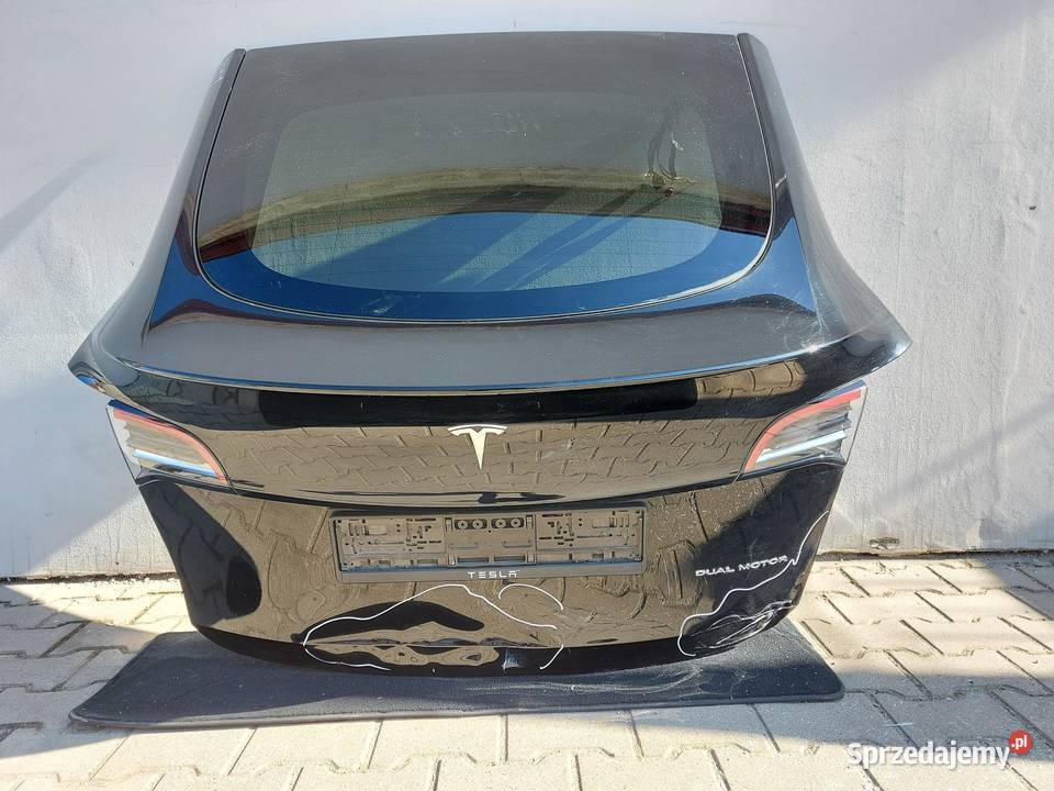 TESLA MODEL Y 2022r KLAPA BAGAZNIKA KOMPLETNA osobowe dolnośląskie