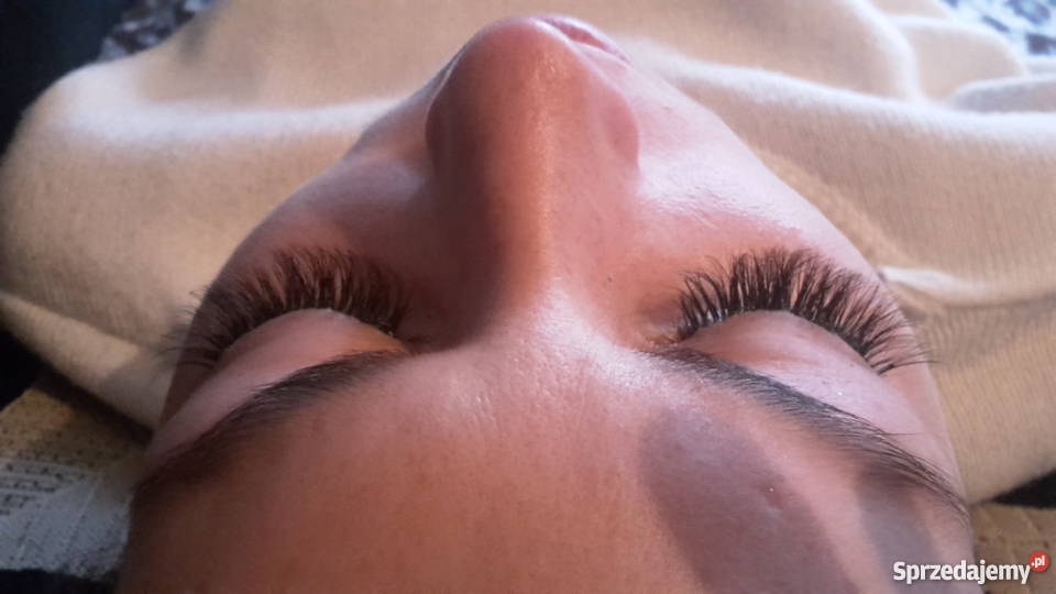 Przedłużanie i zagęszczanie rzęs