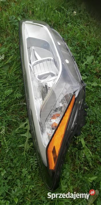 Hyundai Santa Fe Lampa Prawa USA 20132017 Poświętne