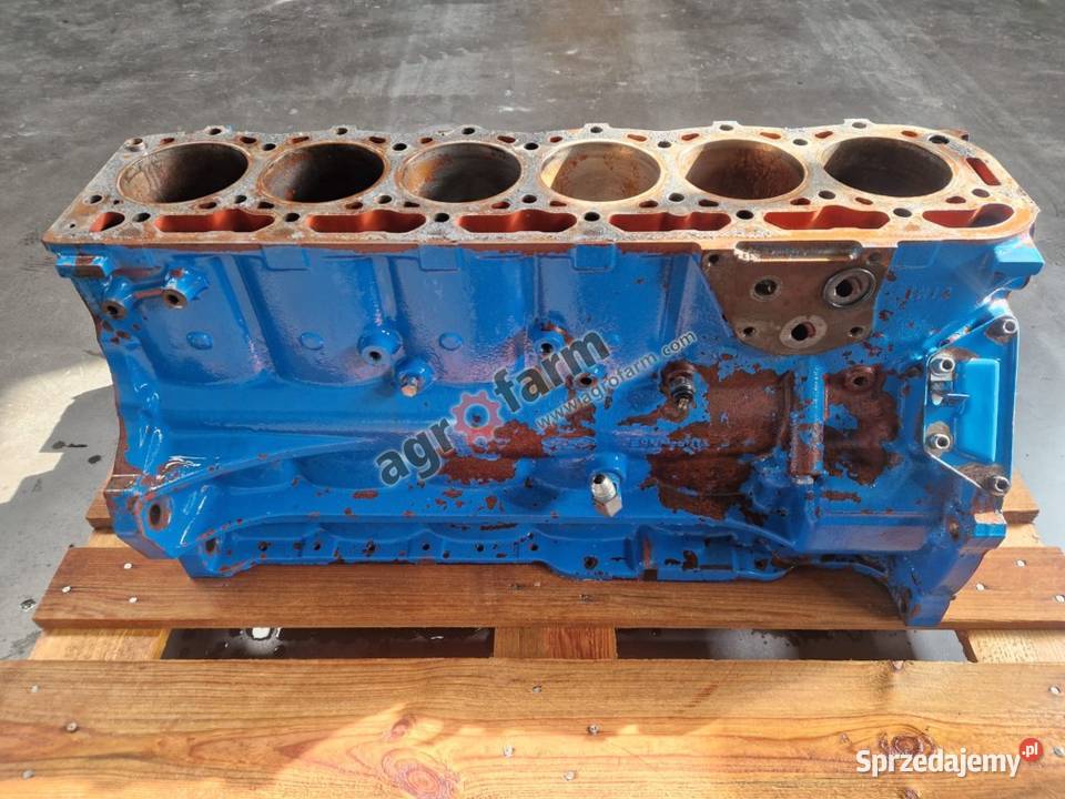 Blok silnika Ford 8240 7840 8340 Byków