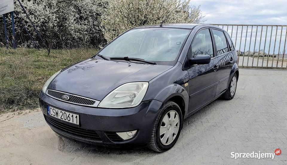 Ford Fiesta 2004 222634 przebiegu 14 diesel zmieniarka CD Toruń