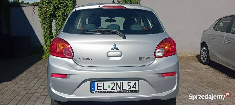 Mitsubishi Space Star 10 70Niski przebieg II Space Star sprzedam