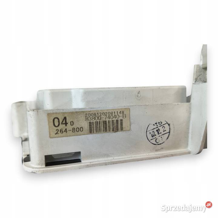 LICZNIK ZEGARY 8380074040B Toyota IQ 10 VVTi Części samochodowe lubelskie Chełm