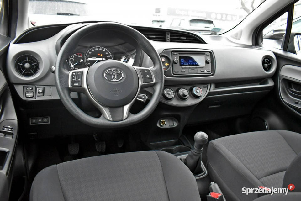 Toyota Yaris Bezwypadkowy Salon Polska Serwis Łódź sprzedam