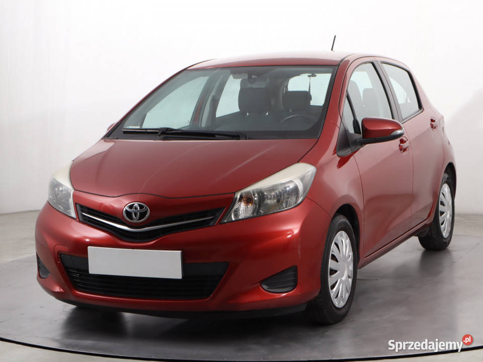 Toyota Yaris 10 VVTi nieuszkodzony
