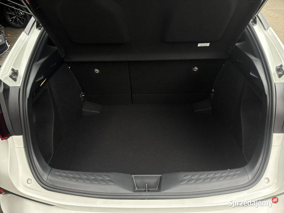 Toyota CHR 18 HSD 122 COMFORT salon Polska mazowieckie Warszawa