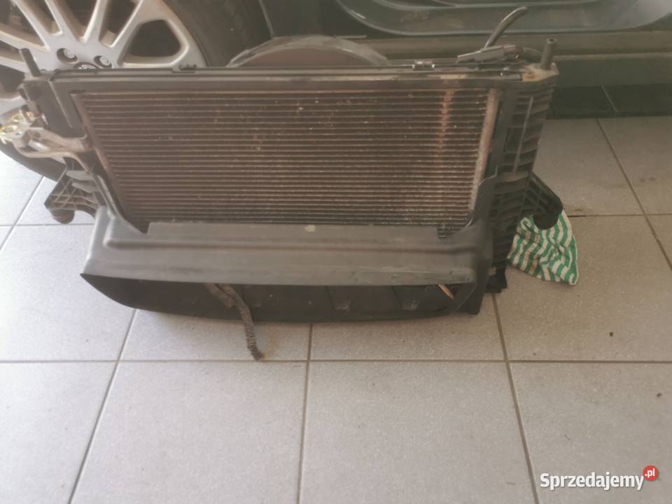Komplet chłodnic wentylator Volvo 0130303929 osobowe Złocieniec