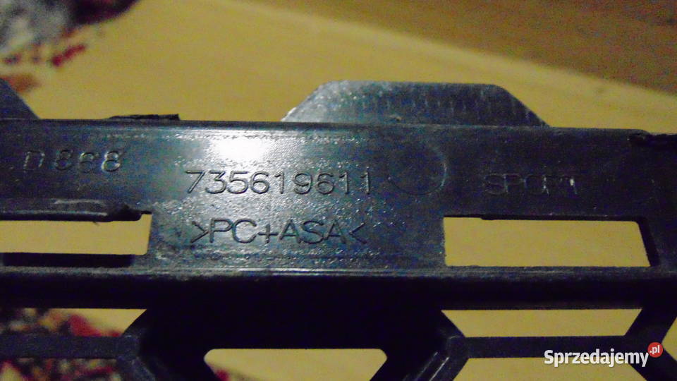 Atrapa grill FIAT 500 lift osobowe Białystok