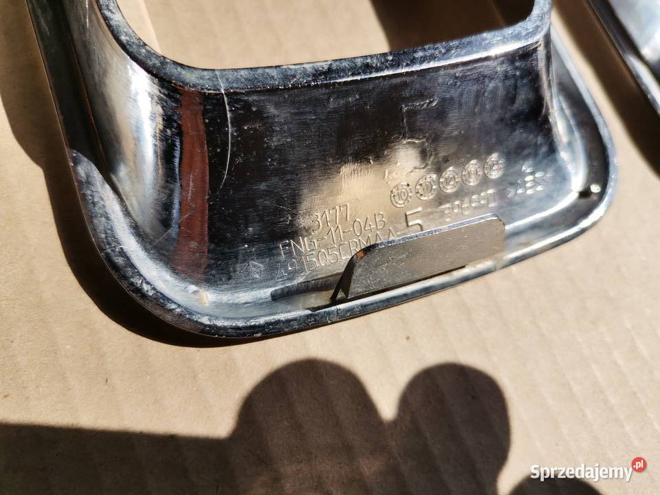JEEP COMPAS 1117 CHROM KRATKI ATRAPY GRILLA ORYG osobowe Międzychód